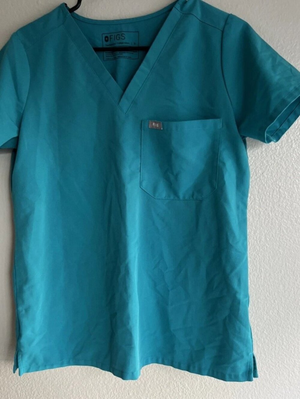FIGS Catarina Women’s Sz S  Scrub Top Teal  Blue Technical Collection One Pocket